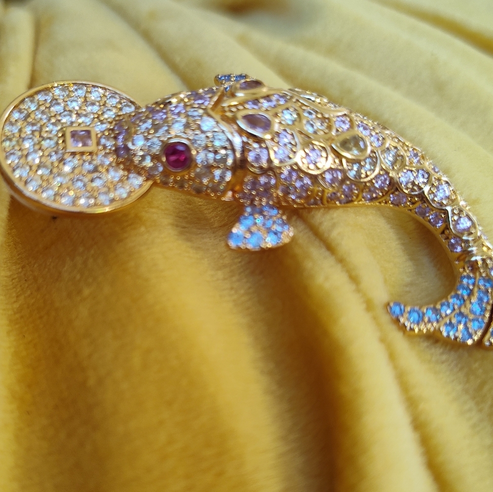 Eye Candy Luxe Earrings Rhinestone - Picture 2 of 12